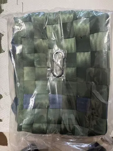 시트 벨트 백 | 시트 벨트에서 태어난 토트백