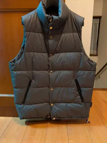 매킨토시 다운 베스트 카키 바버