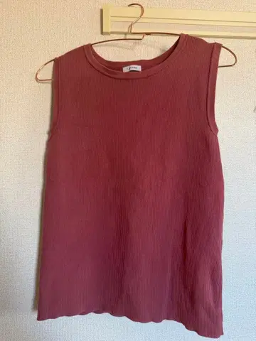 리브 편직 슬리브리스 핑크 상의