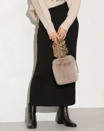 NANO universe 프릴 핸들 인조 모피 백