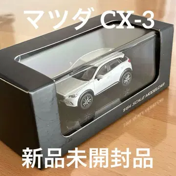 마쓰다 CX-3 1/64 스케일 모델카 화이트