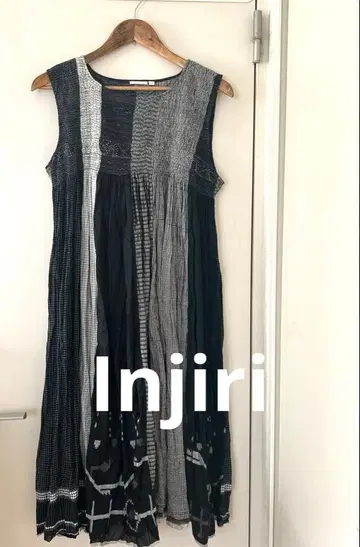 Injiri 슬리브리스 튜닉 40 사이즈