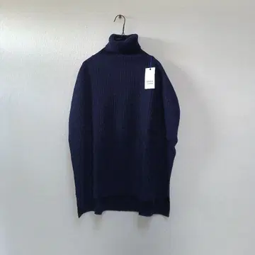 NATURAL LAUNDRY 터틀넥 베스트 미사용품