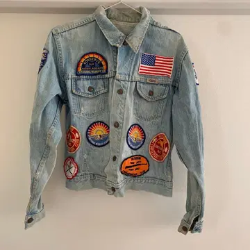 패치 부착 데님 자켓