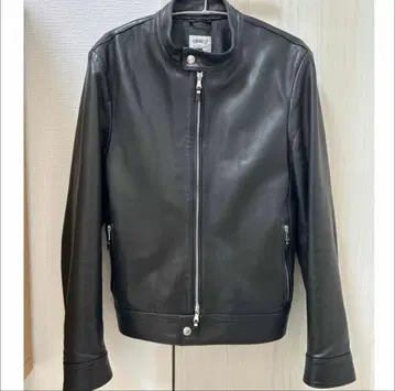 새상품급 블랙 가죽 자켓 [ EMMETI ]