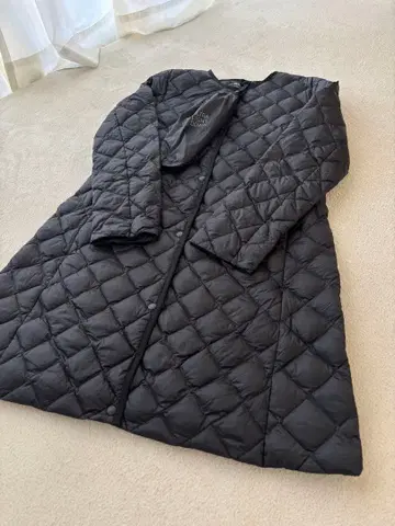 [ 새상품급 ] 유니클로 울트라 라이트 다운 다이아 무늬 퀼팅 코트 XL