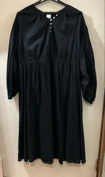 어반 리서치 도어스 긴팔 원피스