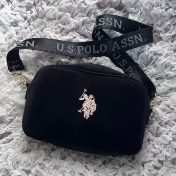 U.S. POLO ASSN.의 블랙 코듀로이 숄더백