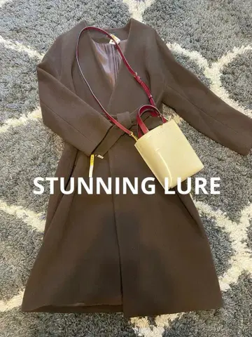 스터닝 루어 울 리버 코트 브라운 노카라