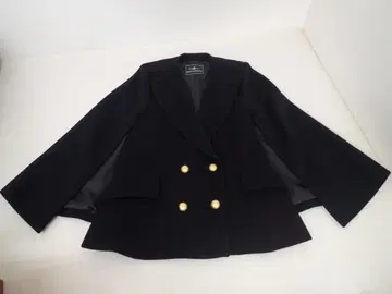 GRACE CONTINENTAL 울 케이프 자켓 메탈 버튼