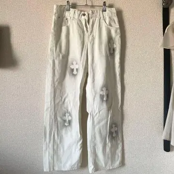 화이트 펑크 시크 스타일 서브컬쳐 십자가 스트레이트 데님