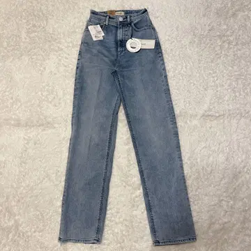 미사용 야누크 Lea 레어 보이즈 스트레이트 데님 리얼리 라이트 W22