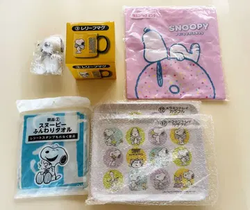 스누피 캐릭터 굿즈 세트