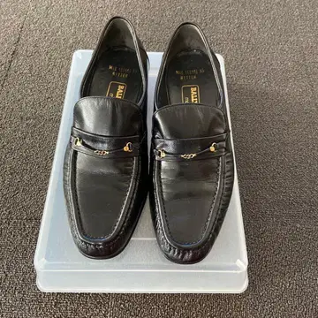 BALLY 블랙 모카신