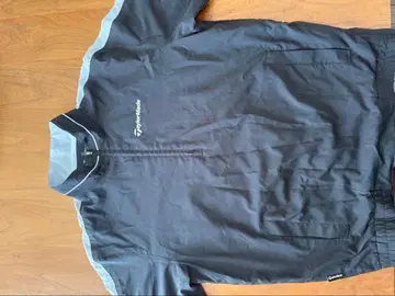 TaylorMade 블랙 그레이 자켓 W