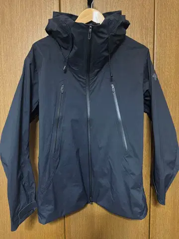 DESCENTE ALLTERRAIN 클레어스 M 사이즈