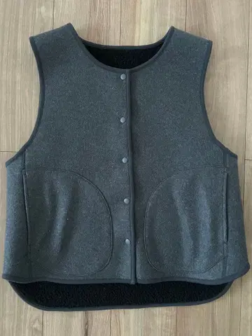 그레이 플리스 보아 안감 베스트