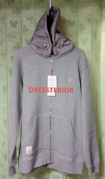 DRESSTERIOR