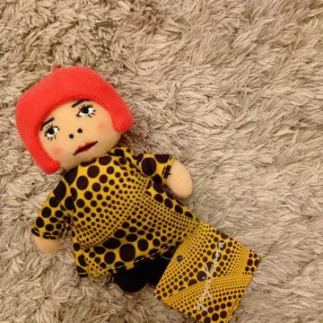 쿠사마 야요이 인형 브러쉬