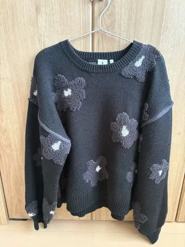 니코앤드 플라워 자카드 니트 풀오버