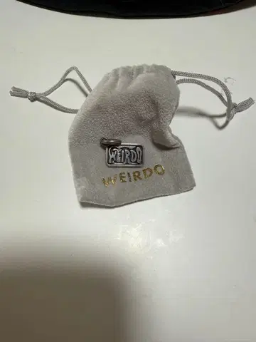 WEIRDO 로고 포함 복조리