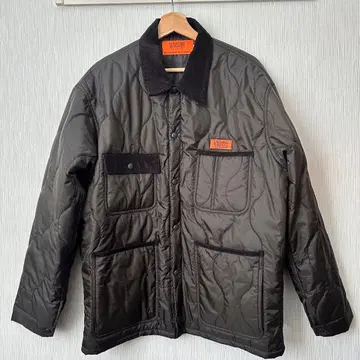 UNIVERSAL OVERALL 퀼팅 자켓 블랙