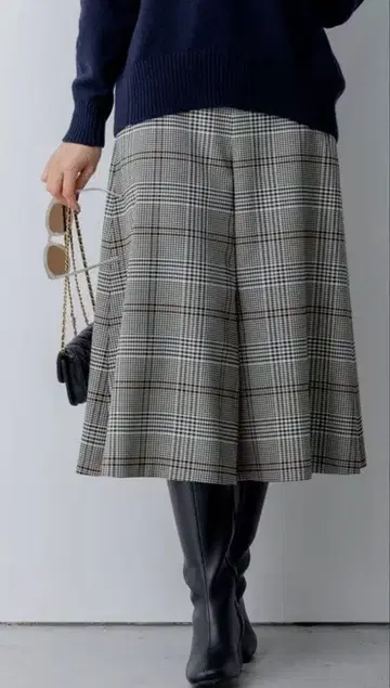 쿠미쿄쿠 트윌 스트레치 플레어 팬츠 사이즈 1