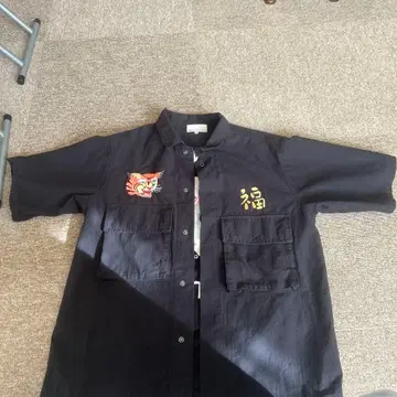 TAYNINH, VIET-NAM 워크 셔츠 블랙