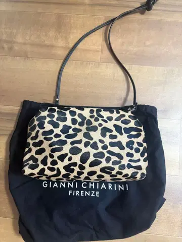 GIANNI CHIARINI 레오파드 무늬 숄더백 잔니 키아리니