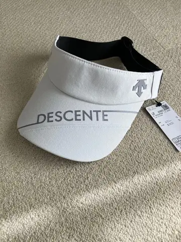 DESCENTE 화이트 바이저