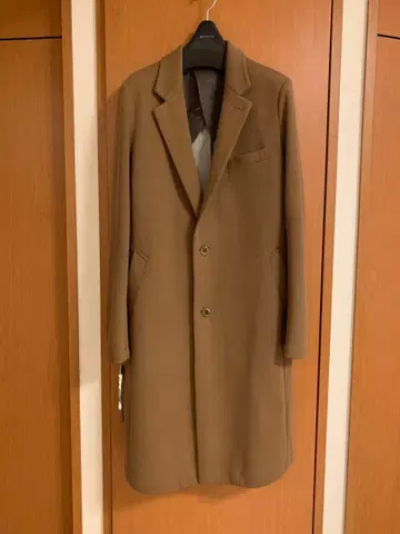 junhashimoto 브라운 체스터 코트