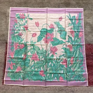 Shinawatra 꽃무늬 대형 스카프 태국 실크