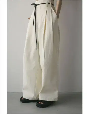 STYLEMIXER 로우 웨이스트 벨트 와이드 팬츠