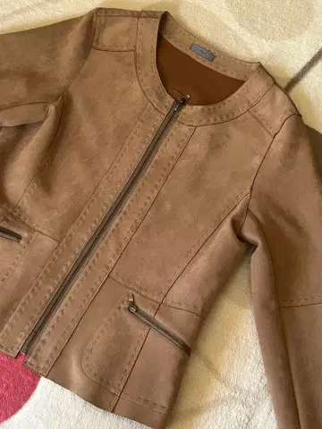 페이크 스웨이드 노카라 자켓