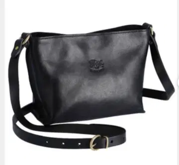 IL BISONTE 블랙 가죽 숄더백