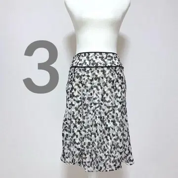 애니시스/any SiS 무릎 플레어 스커트 올 패턴 화이트 블랙 L