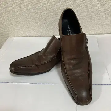 브라운 드레스 슈즈 버클 포함