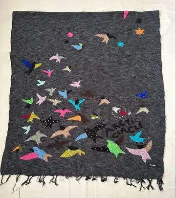 마블슈드 스톨 머플러 자수 그레이