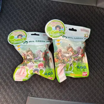 미세스 빗쿠라타마고 반다이 Mrs. GREEN APPLE 2개 세트