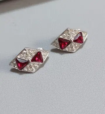 a30 A&S Attwood and Sawyer 귀찌 영국제