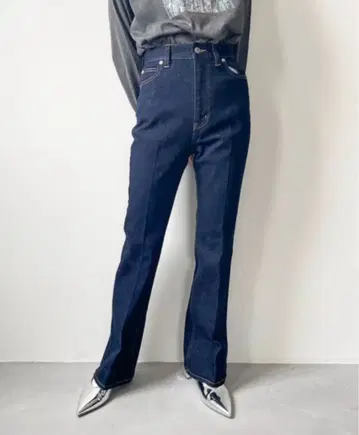 LOWRYS FARM 멀티 사이즈 플레어 데님 팬츠