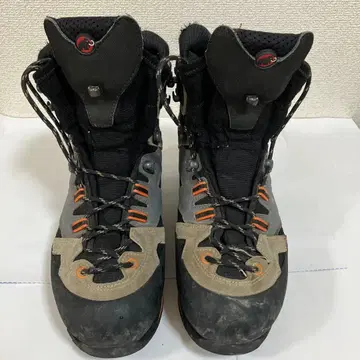 카즈 등산화 KAZU 그레이/블랙/오렌지