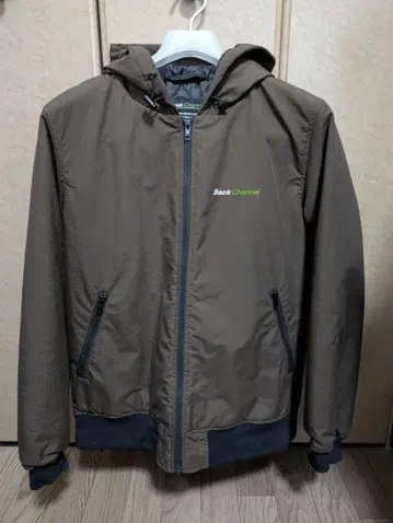 백 채널 필드 자켓 S 브라운