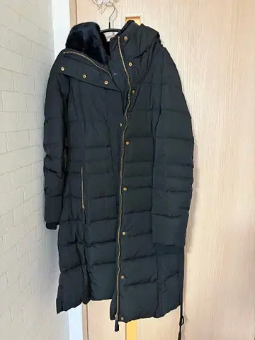 ZARA basic 다운 자켓 후드 부착