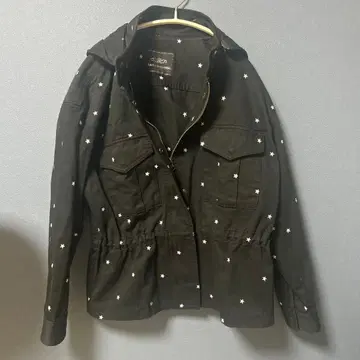 그레이스 콘티넨탈 별 패턴 자수 블랙 자켓