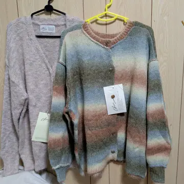 Chaco closet 2개 세트 스웨터