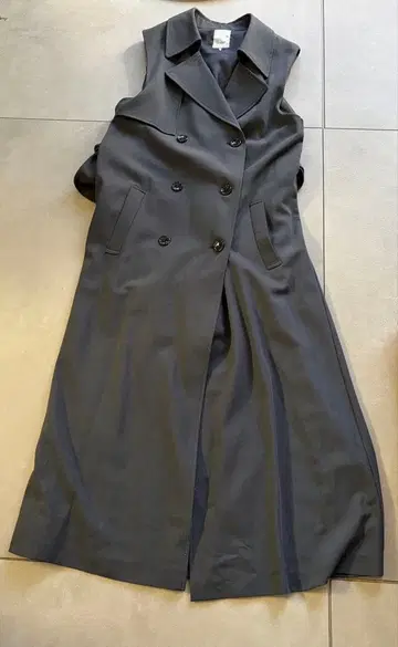 Te chichi 다크 그레이 베스트 원피스