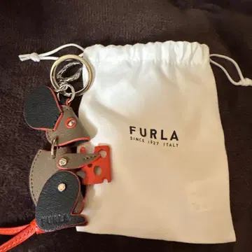 미사용 새상품 FURLA 마우스형 키링 오렌지