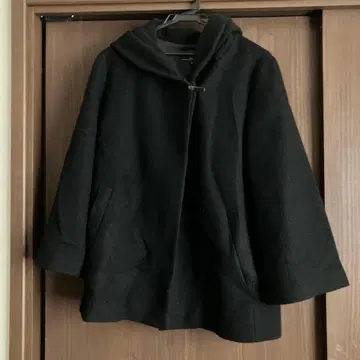 울 코트 블랙 후드 부착