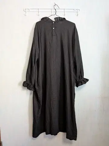 블랙 프릴 롱 원피스